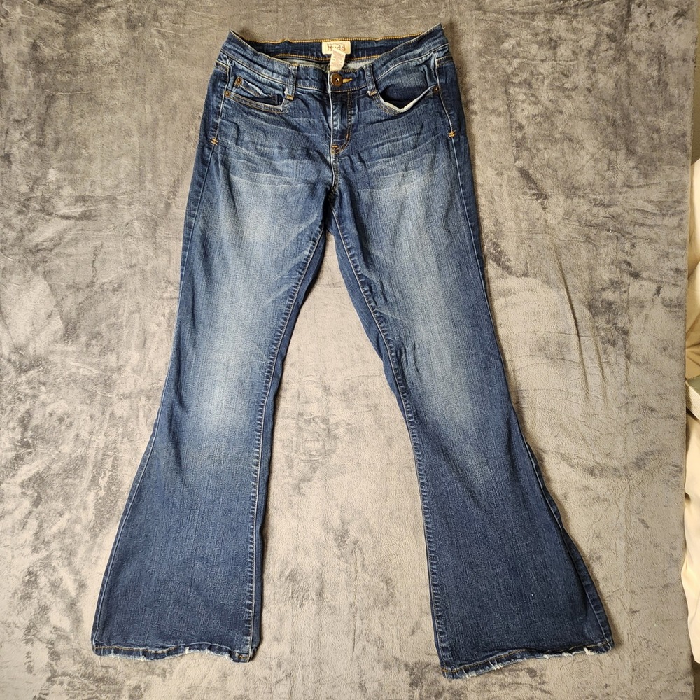 Mudd Women Jeans Blue Flare Leg Size 9 Medium Wash Low Rise Distressed Hem Boho